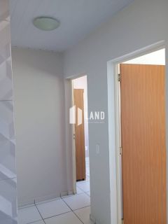 Apto com 2 quartos no VILLAGE LESTE
