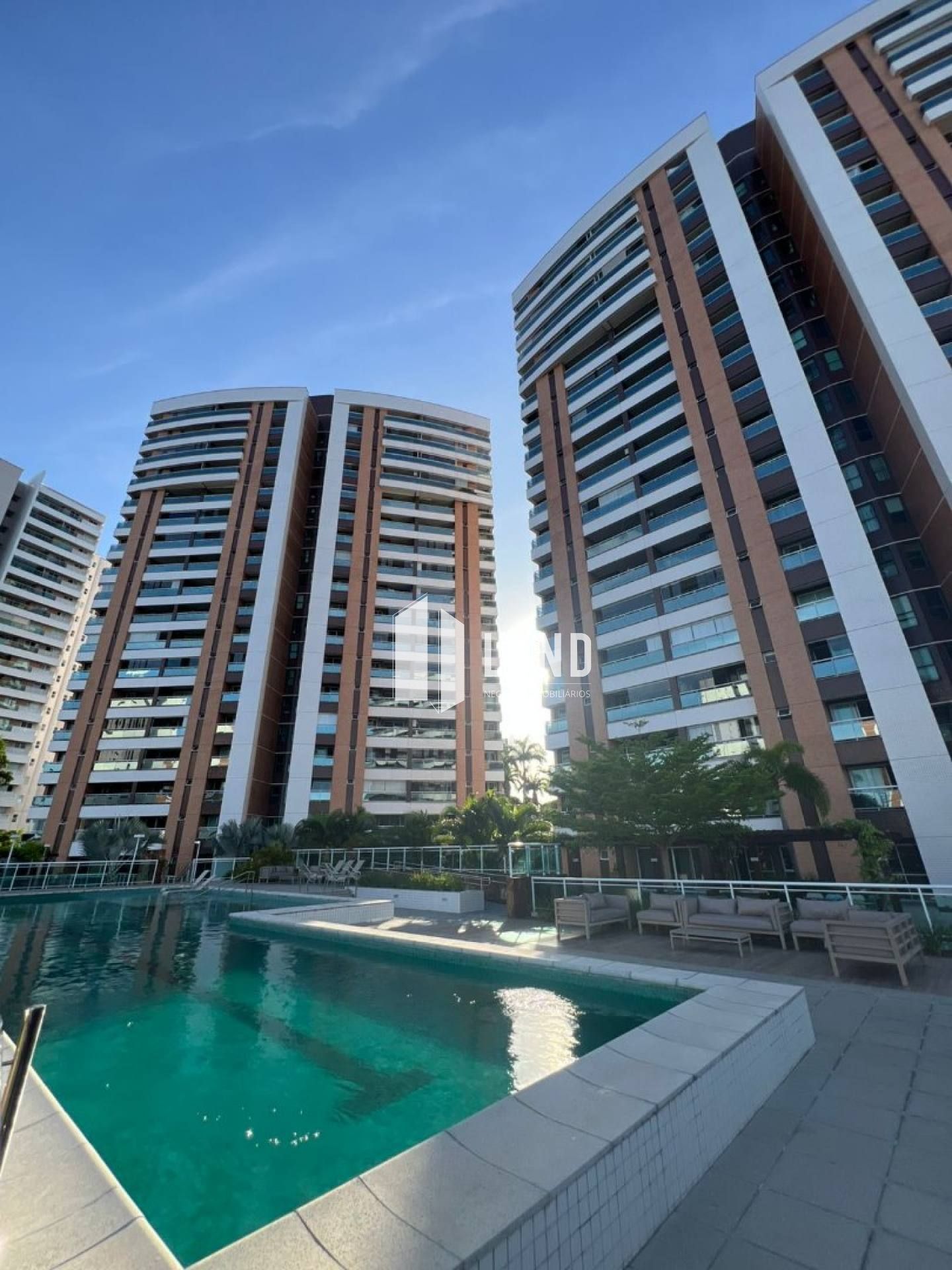 APARTAMENTO A VENDA NO LUCIANO CAVALCANTE - POR R$ 1.180.000,00