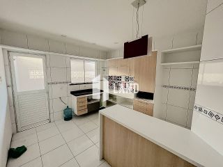 Duplex para Alugar no Eusébio com 3 Suítes – Sofisticação e Conforto!