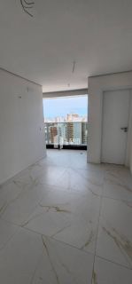 EVOLUTE 1200  ANDAR ALTO REPASSE