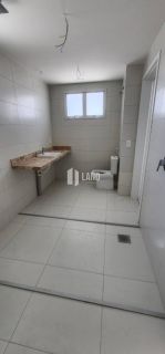 EVOLUTE 1200  ANDAR ALTO REPASSE