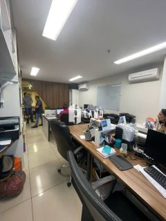 Sala Comercial no Rio Mar Trade Center – Papicu, Fortaleza - Por R$ 695.000,00
