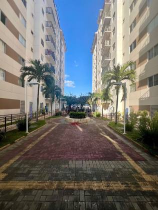 Apartamento na Zona Leste, de 61m2 de 02 quartos sendo 01 suíte