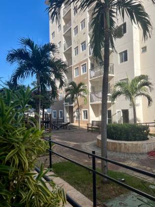 Apartamento na Zona Leste, de 61m2 de 02 quartos sendo 01 suíte