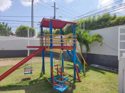 Casa de Condomínio 3 Quartos e Lazer