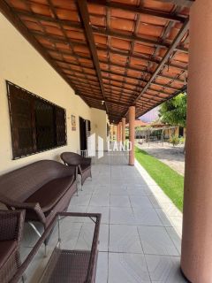CASA PLANA NA MESSEJANA COM 3 DORMITÓRIOS (3 SUÍTES), 3 VAGAS DE GARAGEM, BANHEIRO SOCIAL, A VENDA, 240 M² (TERRENO COM 720 M2 - 24X30) POR R$ 1.200.000 - PRÓXIMA A AV. FREI CIRILO E AO GRAN SHOPPING MESSEJANA - MESSEJANA - FORTALEZA/CE