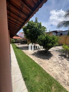 CASA PLANA NA MESSEJANA COM 3 DORMITÓRIOS (3 SUÍTES), 3 VAGAS DE GARAGEM, BANHEIRO SOCIAL, A VENDA, 240 M² (TERRENO COM 720 M2 - 24X30) POR R$ 1.200.000 - PRÓXIMA A AV. FREI CIRILO E AO GRAN SHOPPING MESSEJANA - MESSEJANA - FORTALEZA/CE