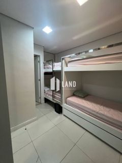 APARTAMENTO TÉRREO NO PORTO DAS DUNAS (AQUAVILLE), PORTEIRA FECHADA, COM 3 QUARTOS (3 SUÍTES), BANHEIRO SOCIAL, VARANDA, 2 VAGAS DE GARAGEM, NASCENTE, LAZER COMPLETO, PÉ NA AREIA, 99M², R$ 1.150.000,00 - PORTO DAS DUNAS - AQUIRAZ/CE