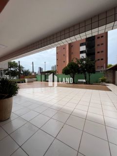 APARTAMENTO 1 POR ANDAR COM 4 SUÍTES, SEMI-MOBILIADO (MÓVEIS FIXOS), CLOSET, SALÃO DE FESTAS, DECK COM CHURRASQUEIRA, 4 VAGAS DE GARAGEM, DEPENDÊNCIA COM BANHEIRO, 240M², POR R$ 1.200.000, GUARARAPES - FORTALEZA - CE