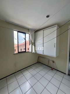 APARTAMENTO 1 POR ANDAR COM 4 SUÍTES, SEMI-MOBILIADO (MÓVEIS FIXOS), CLOSET, SALÃO DE FESTAS, DECK COM CHURRASQUEIRA, 4 VAGAS DE GARAGEM, DEPENDÊNCIA COM BANHEIRO, 240M², POR R$ 1.200.000, GUARARAPES - FORTALEZA - CE