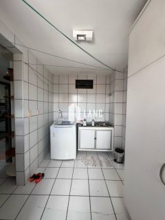 APARTAMENTO 1 POR ANDAR COM 4 SUÍTES, SEMI-MOBILIADO (MÓVEIS FIXOS), CLOSET, SALÃO DE FESTAS, DECK COM CHURRASQUEIRA, 4 VAGAS DE GARAGEM, DEPENDÊNCIA COM BANHEIRO, 240M², POR R$ 1.200.000, GUARARAPES - FORTALEZA - CE