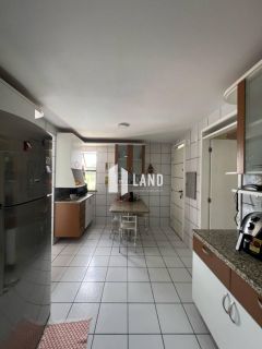 APARTAMENTO 1 POR ANDAR COM 4 SUÍTES, SEMI-MOBILIADO (MÓVEIS FIXOS), CLOSET, SALÃO DE FESTAS, DECK COM CHURRASQUEIRA, 4 VAGAS DE GARAGEM, DEPENDÊNCIA COM BANHEIRO, 240M², POR R$ 1.200.000, GUARARAPES - FORTALEZA - CE