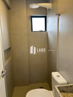 Apartamento de 70m2 com 03 quartos sendo 01 suite, cozinha americana, todo reformado, área de lazer e bem localizado perto da avenida Kennedy