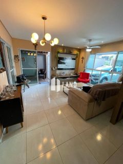 Casa de Condomínio, com 3 quartos, 3 suítes no bairro Centro em Eusébio