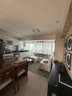 Apartamento à Venda no Bairro Engenheiro Luciano Cavalcante