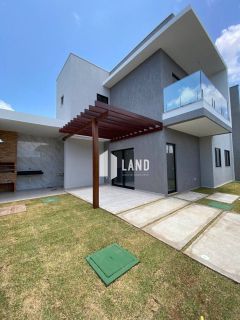 Casa Para Vender com 4 quartos 4 suítes no bairro Edson Queiroz em Fortaleza