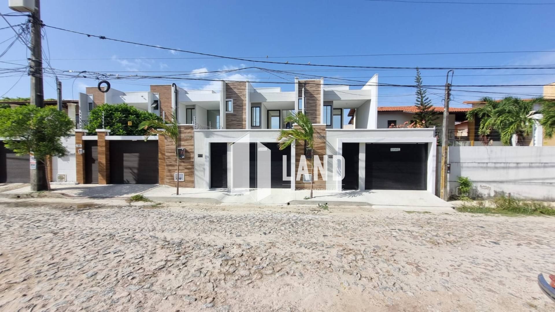 Casa Para Vender com 4 quartos 4 suítes no bairro Edson Queiroz em Fortaleza