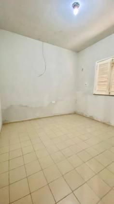 Casa térrea no Saci com 03 quartos sendo 01 suíte