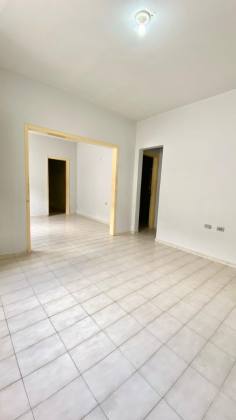 Casa térrea no Saci com 03 quartos sendo 01 suíte