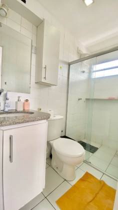 Apartamento com suíte no Ininga (Cond. Caneleiro)