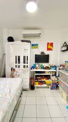 Apartamento com suíte no Ininga (Cond. Caneleiro)