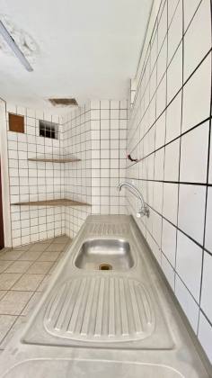 Casa com 03 suítes e piscina no Santa Isabel