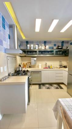 Apartamento com 03 suítes no Cond. Amalfi