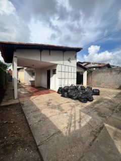 Casa no Bairro Ininga a 100 metros da Av. Homero Castelo Branco