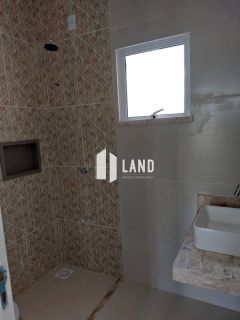 Casa Para Vender com 3 quartos 3 suítes no bairro CENTRO em Itaitinga [DUPLICADO]