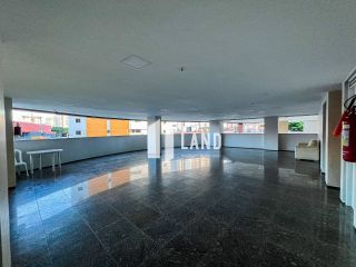 APARTAMENTO COM 3 SUÍTES, SEMI-MOBILIADO (MÓVEIS FIXOS PROJETADOS), CLOSET, LAVABO, ESTAR INTIMO COM ESCRITÓRIO INTEGRADO, DEPENDÊNCIA COM BANHEIRO, 3 VAGAS, 151M² - R$ 730.000 - AO LADO DO ATACADÃO DA AV. ENGENHEIRO SANTANA JÚNIOR, PAPICU - FORTALEZA/CE