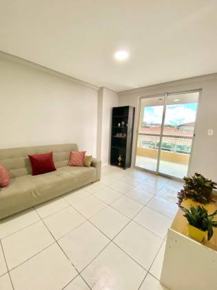 Apartamento com 02 quartos (01 suíte) e 01 ano de energia elétrica gratuita!
