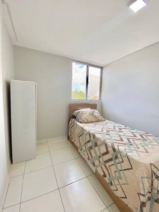 Apartamento com 02 quartos (01 suíte) e 01 ano de energia elétrica gratuita!