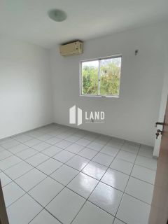 Apartamento próximo ao zoobotânico, de 74m2 com 03 quartos sendo 01 suite, com cozinha, sala de estar e jantar bem ampla e banheiro social. Condomínio com 32 unidades, com 02 torres. Condomínio com 01 vagas de garagem todas as vagas cobertas