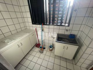 Apartamento à venda no Meireles – Vista Mar e Localização Privilegiada - Por R$ 950.000,00