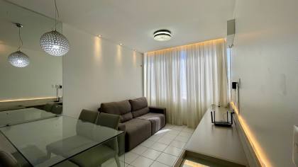 Apartamento Mobiliado Á Venda Na Zona Leste