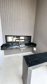 Casa Para Vender com 3 quartos 1 suítes no bairro Urucunema em Eusébio