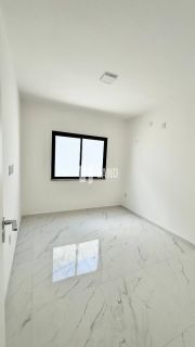 Casa Para Vender com 3 quartos 1 suítes no bairro Urucunema em Eusébio