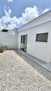 Casa Para Vender com 3 quartos 1 suítes no bairro Urucunema em Eusébio