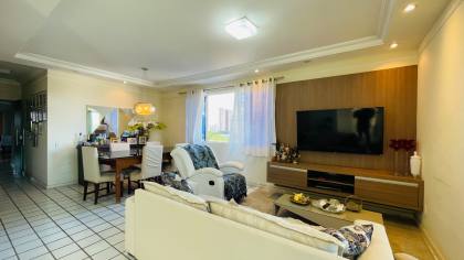 Apartamento Próximo À Av. Marechal Castelo Branco Com 175m²