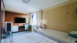 Apartamento Próximo À Av. Marechal Castelo Branco Com 175m²