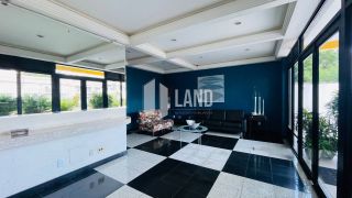 Apartamento Próximo À Av. Marechal Castelo Branco Com 175m²