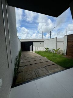 Casa Para Vender com 3 quartos 2 suítes no bairro Encantada em Eusébio