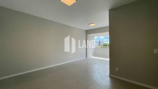 APARTAMENTO COM 97M² NO JOQUEI À VENDA