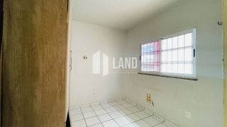 CASA EM CONDOMINIO À VENDA PROXIMO A AV. JOAO XXVIII