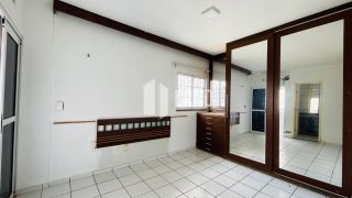 CASA EM CONDOMINIO À VENDA PROXIMO A AV. JOAO XXVIII