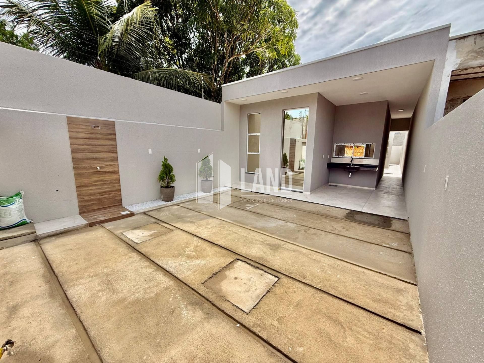 Casa à venda no Eusébio