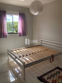 Casa duplex no loteamento Varandas Terra Brasilis com 4 suítes, 4 vagas, lavabo, cozinha americana, quintal, clube com lazer completo, casa 130m2 - Terreno 150m2 (6x25) - R$ 590.000 - Aquiraz/CE