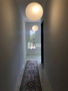 Casa duplex no loteamento Varandas Terra Brasilis com 4 suítes, 4 vagas, lavabo, cozinha americana, quintal, clube com lazer completo, casa 130m2 - Terreno 150m2 (6x25) - R$ 590.000 - Aquiraz/CE