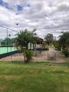 Casa duplex no loteamento Varandas Terra Brasilis com 4 suítes, 4 vagas, lavabo, cozinha americana, quintal, clube com lazer completo, casa 130m2 - Terreno 150m2 (6x25) - R$ 590.000 - Aquiraz/CE