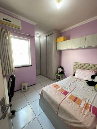 CASA EM CONDOMÍNIO FECHADO COM 3 QUARTOS POR 369 MIL - ITAPERI, FORTALEZA - CE